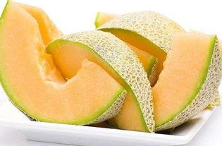 奶龙吃哈密瓜的视频,哈密瓜成新宠  第1张