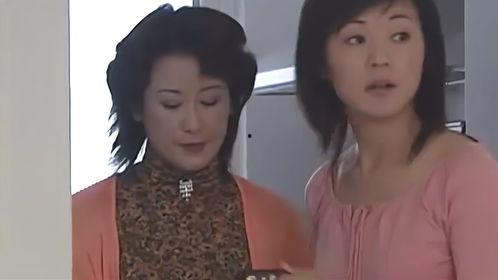 探长吃瓜半岛美女视频,揭秘半岛美女背后的神秘故事  第2张