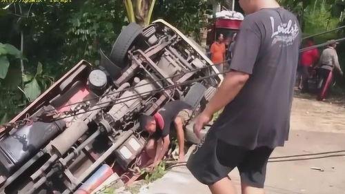 四人吃瓜群众视频真实,一场真实视频背后的故事 第1张 四人吃瓜群众视频真实,一场真实视频背后的故事 第1张