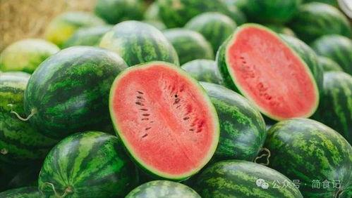 西瓜视频一瓜二吃二瓜三吃,西瓜的多重美味演绎 第3张 西瓜视频一瓜二吃二瓜三吃,西瓜的多重美味演绎 第3张