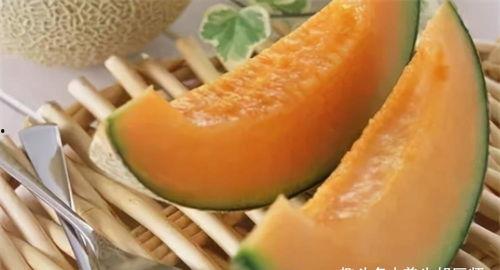 吃哈密瓜拍摄教程视频,轻松捕捉夏日甜蜜瞬间  第2张