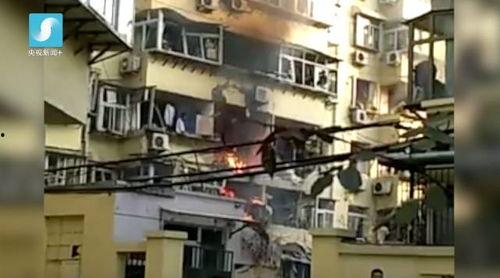 甘肃万达吃瓜事件视频最新,视频揭露惊人内幕,真相令人震惊! 第3张 甘肃万达吃瓜事件视频最新,视频揭露惊人内幕,真相令人震惊! 第3张