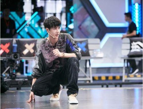 王一博街舞吃瓜男生视频,吃瓜男生现场解读舞技与魅力 第3张 王一博街舞吃瓜男生视频,吃瓜男生现场解读舞技与魅力 第3张