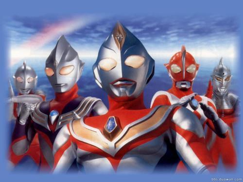 奥特曼感人吃瓜视频素材,一场星际美食盛宴  第2张