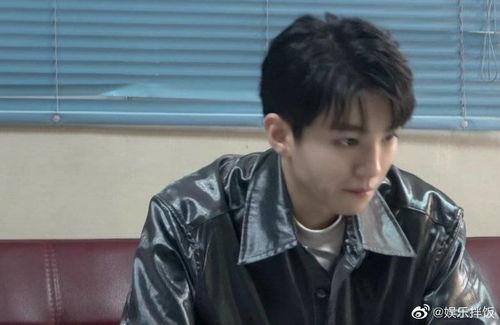 王俊凯吃瓜阿婆视频播放,娱乐圈新现象? 第3张 王俊凯吃瓜阿婆视频播放,娱乐圈新现象? 第3张