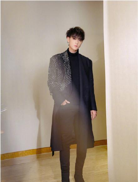 黄子韬早期吃瓜爆料视频,早期吃瓜爆料视频回顾 第3张 黄子韬早期吃瓜爆料视频,早期吃瓜爆料视频回顾 第3张